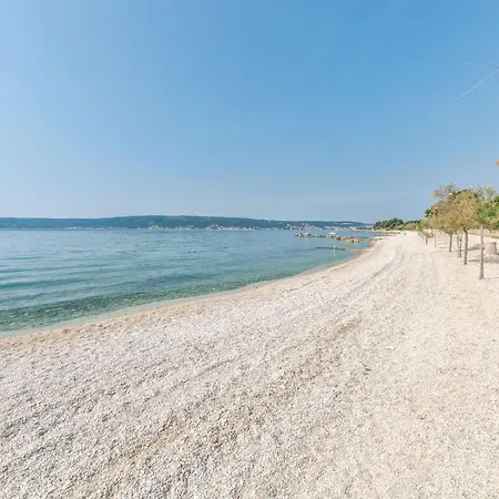 Ezgety Kaštela
